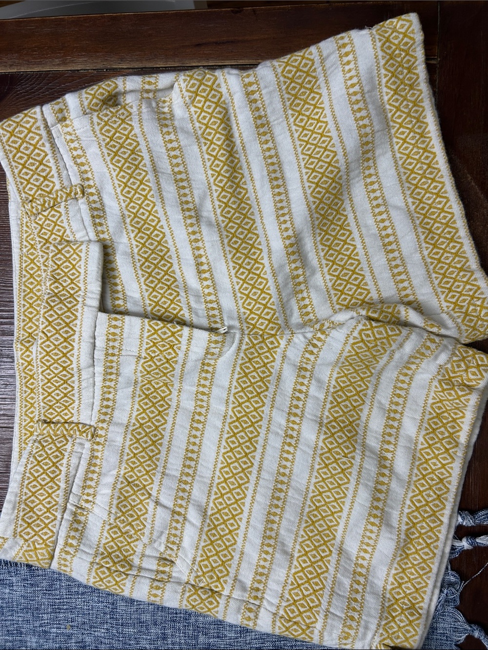 Men's Yellow Stripe Knit Shorts